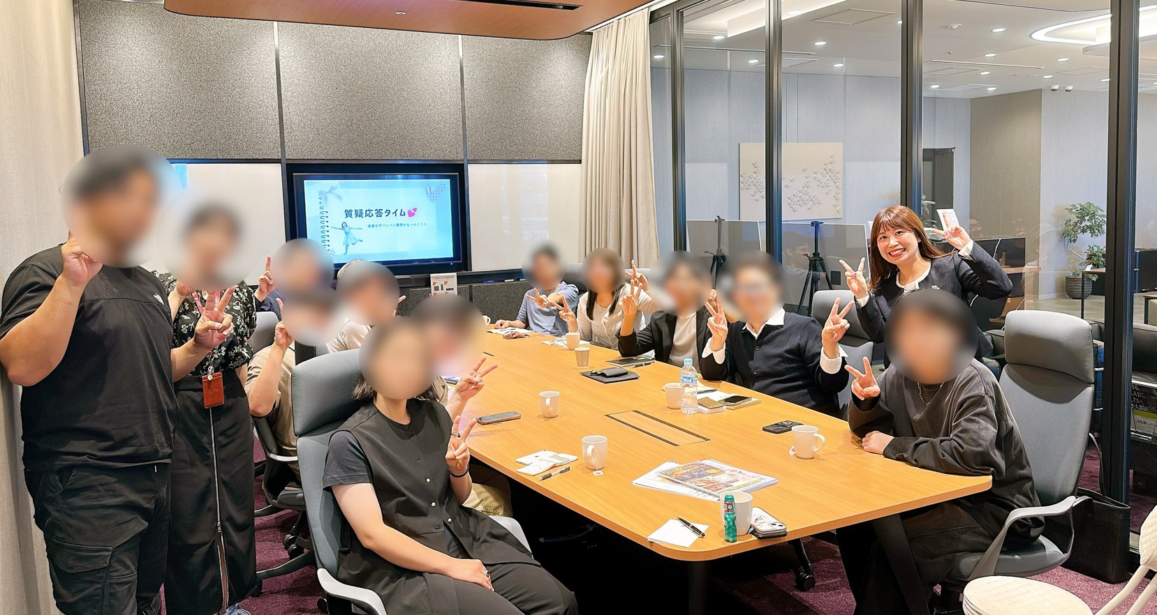大阪・梅田で開催したOneCafeのあおいマインド授業・ビジネス編の集合写真
