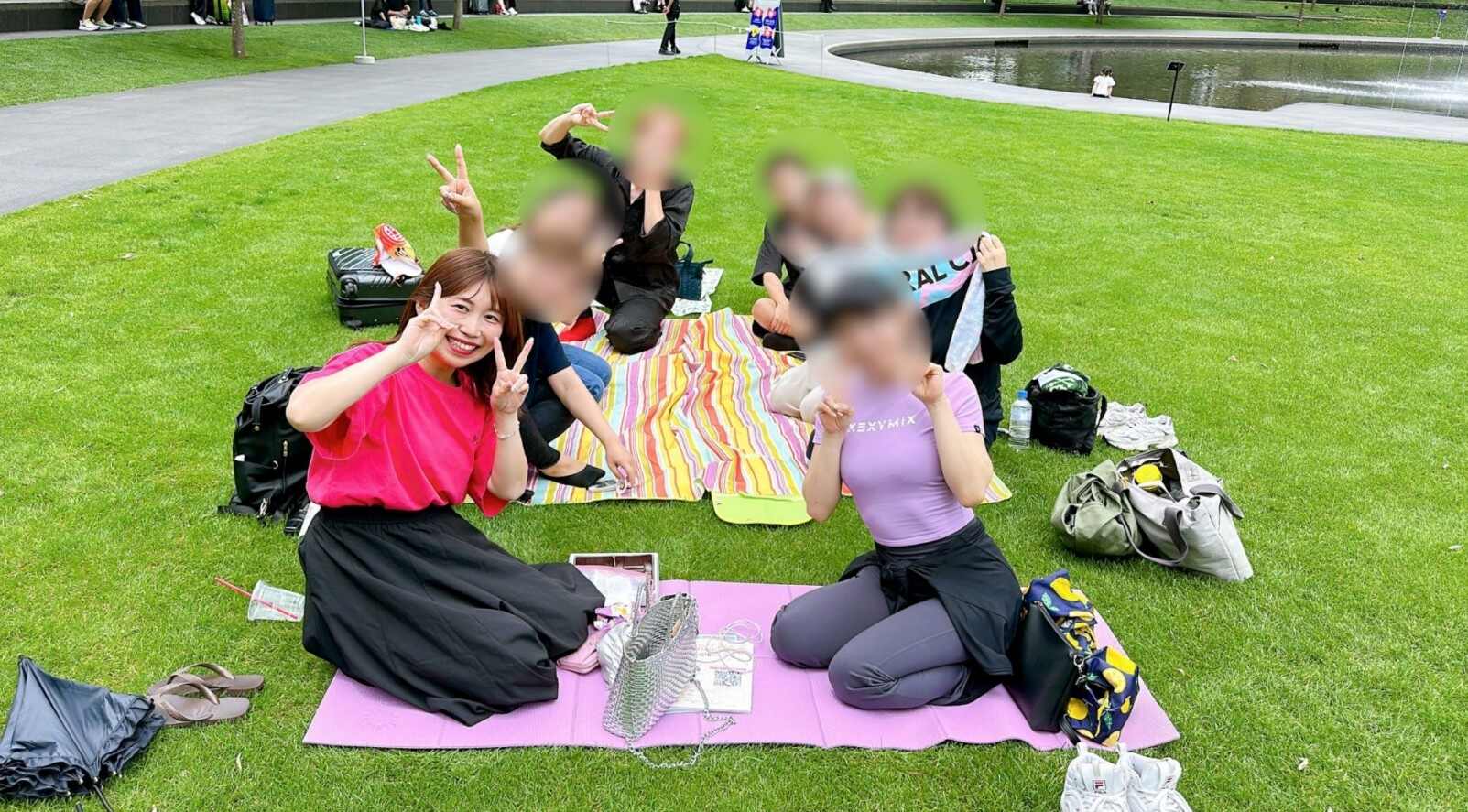 大阪梅田のピラティス交流会に参加した皆さんの集合写真